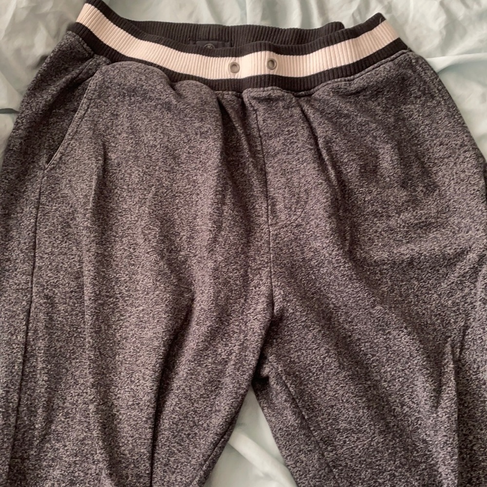 Men's gray sweatpants